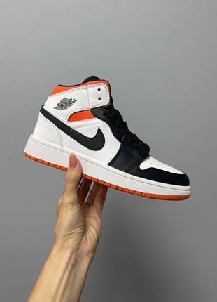 Кросівки nike air jordan 1 retro mid  ‘black orange white’4 фото