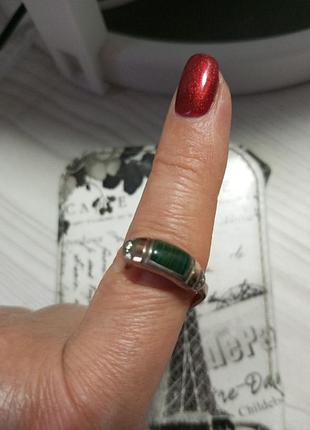 💚сережка з малахітом, срібна.