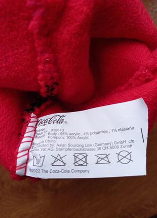 Яркая красная шапка с помпоном coca cola теплая двойная3 фото