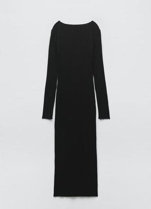 Чорне довге плаття з м'якої тканини в рубчик zara трикотажне тепле плаття зара 3