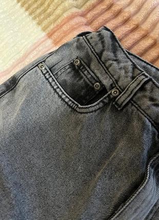 Жіночі джинси10 фото