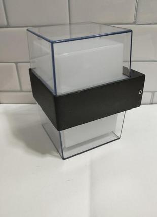 Б/у фасадный настенный светильник 12w s black 3000k 105x95x135 220v ip65