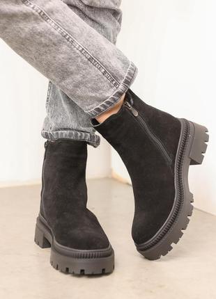 Трендові чорні зимові жіночі черевики челсі на товстій підошві,замшеві,натуральна замша,хутро зима3 фото