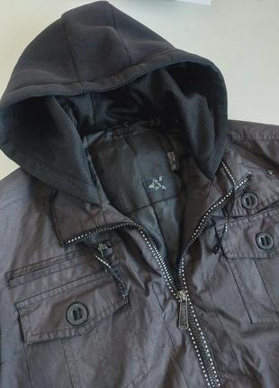 Куртка-бомбер с капишоном/каптуром демисезонная курточка3 фото
