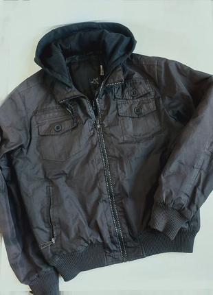 Куртка-бомбер с капишоном/каптуром демисезонная курточка2 фото