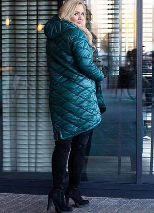 Зимова стьогана куртка з подовженою спинкою, курточка з капюшоном. зимняя удлиненная куртка 48-586 фото