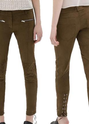 Zara имитация замши брюки с карманами на молнии наколенниками и завязками сзади