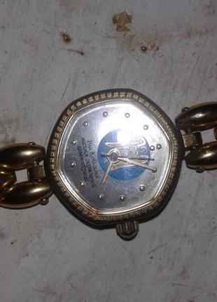 Часы подарочные от киевской администраци8 фото