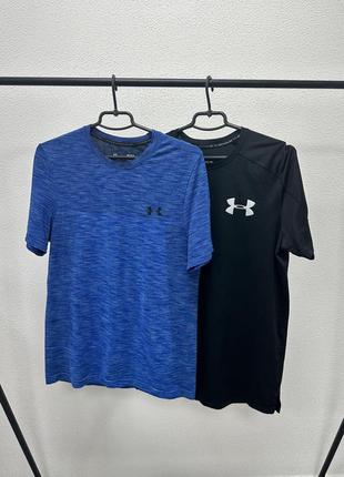 Термо футболка under armour синя
