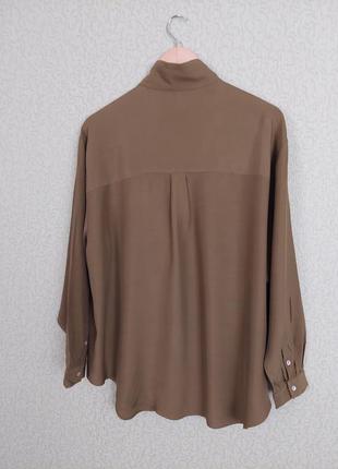 Удлиненная рубашка блузка свободного кроя оливкового цвета8 фото