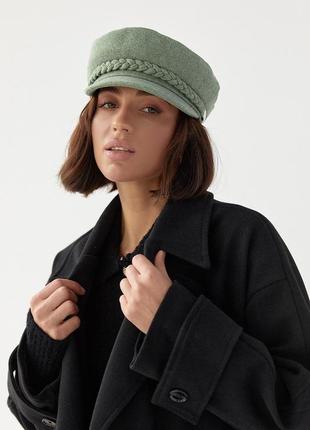 Женская кепи из кашемира с косичкой мод 02113