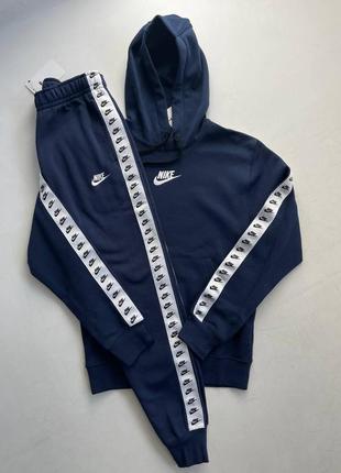 Чоловічій костюм nike5 фото