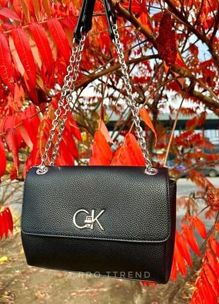 Сумка calvin klein, черная сумка ck re-lock conv crossbody md,женская сумка ck2 фото