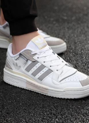 Чоловіче взуття, кросівки adidas forum