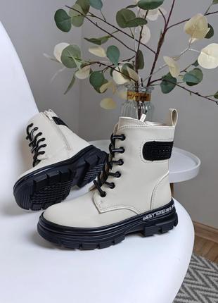 Шикарні зимові черевики, зимові чобітки для старших дівчат1 фото