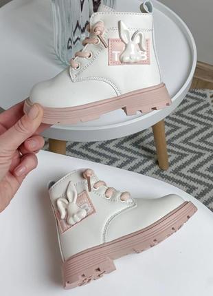 Стильні зимові  ботінки для дівчаток