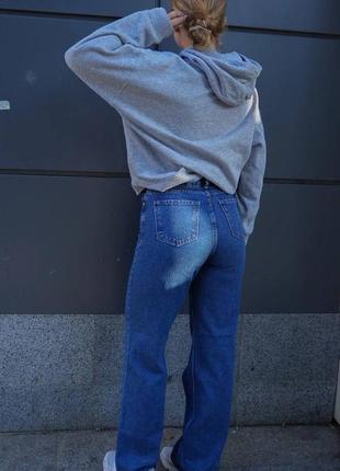 Джинсы женские прямые внутренний шов боковые и задние карманы застежка молния ткань джинс произ- во турция4 фото