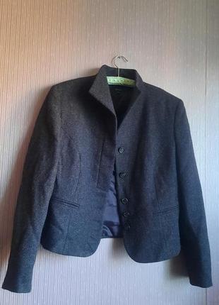 Качественный дизайнерский шерстяной теплый жакет в стиле gortz pacini rundholz от mark harris tweed7 фото