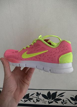 Кроссовки nike 41