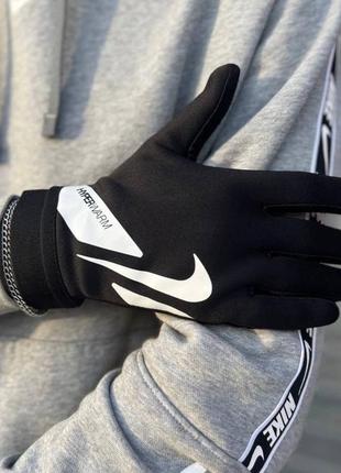 Перчатки nike