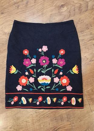 Красива юбка спідниця вишивка зивишивкою вишиванка