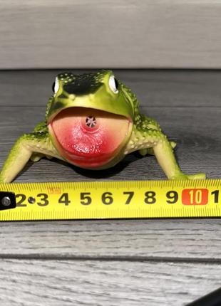Резиновая жаба пищалка5 фото