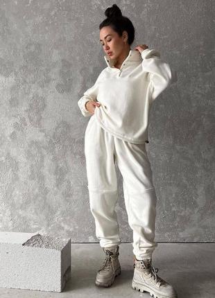 Спортивный костюм женский двухсторонний флис