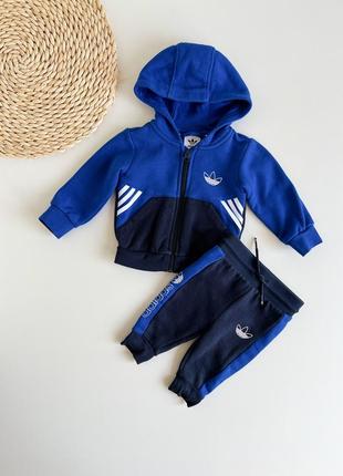 Костюм adidas, 68 размер (3-6 месяцев)