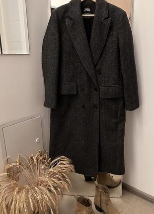 Ідеальне щільне пальто від бренду zara1 фото