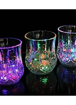 Склянка з підсвіткою