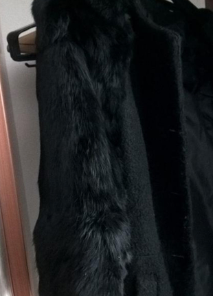 Пальто рукава натуральный мех кролика р.46-484 фото