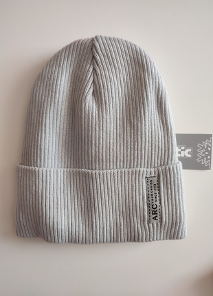 Зимняя шапка с отворотом на флисе