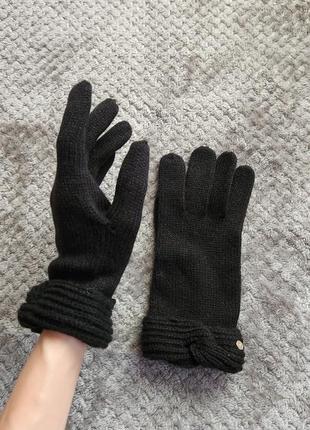 Женские перчатки новые черные