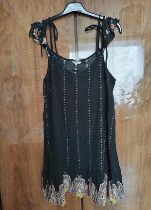 Интересный сарафанчик для жаркого лета