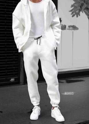 Теплые спортивки на флисе белые  ⁇  мужские спортивные штаны на осень - зима3 фото