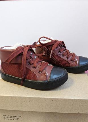 Дитячі черевики clarks 24 розмір