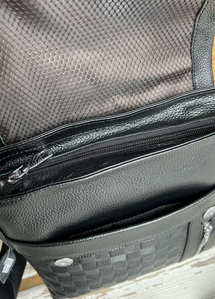 Модна чоловіча сумка-планшетка шкіряна чорна, сумка-месенджер поштальонка середня із натуральної шкіри барсетка9 фото