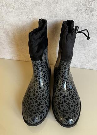 Резиновые сапоги dkny