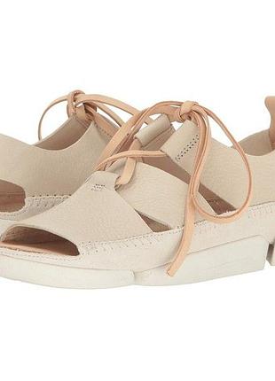 Шкіряні сандалі clarks trigenic honey off white2 фото