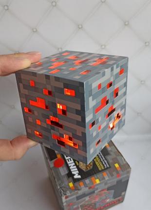 Нічник  майнкрафт  usb куб блок led my world minecraft‌ 7,5 см акуумуляторний червоний5 фото