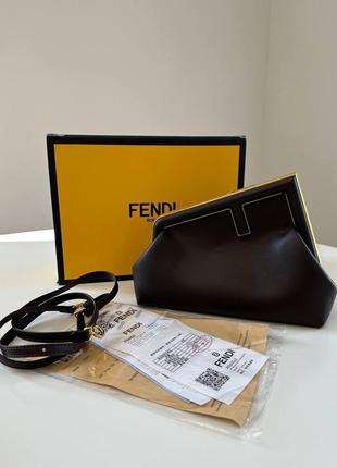 Кожаная сумка в стиле fendi