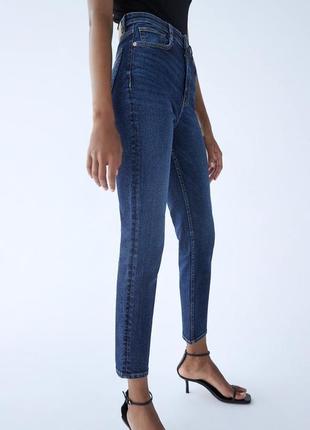 Джинсы zara в винтажном стиле с высокой посадкой 5252/210/401