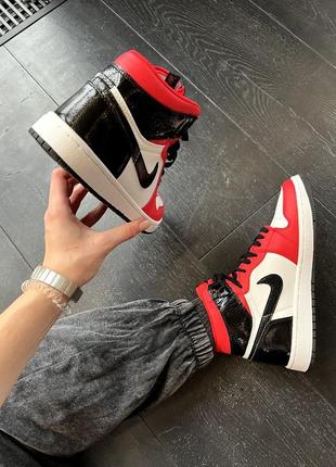 Кроссовки nike air jordan 1 retro high black / red8 фото