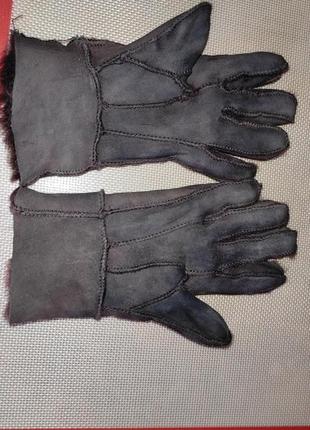 Замшевые коричневые перчатки на меху2 фото