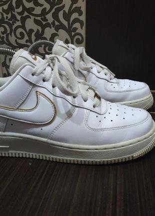 Жіночі кросівки nike air force 1 low icon clash white