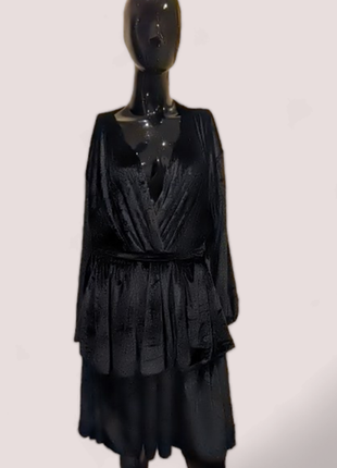 Очень красивое бархатное платье 48-50 размер