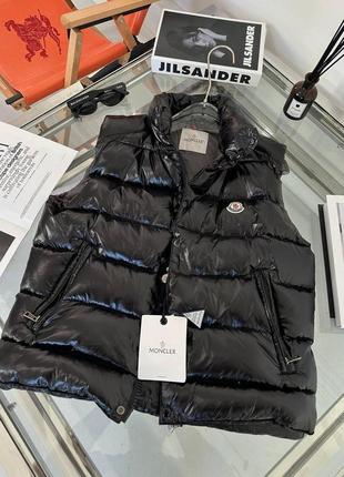 Жилет в стиле moncler черная дута пух2 фото