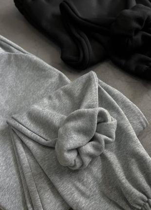 Базові спортивні штани джогери теплі на флісі. спортивные штаны джоггеры теплые на флисе 42-489 фото