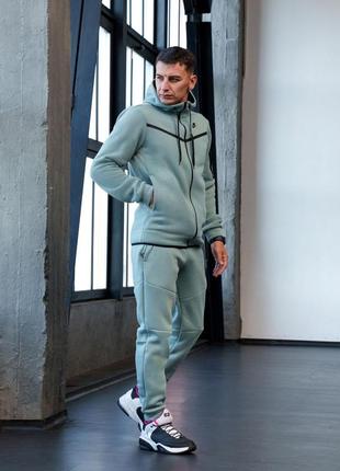 Трендовый зимний спортивный костюм в стиле nike tech fleece качественный комплект зип худи и штаны премиум теплый на флисе