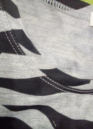 Стильный и качественный свитерок oversize the love brand,  размер m4 фото